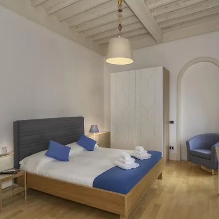 Lauri Loft Konukevi Pisa