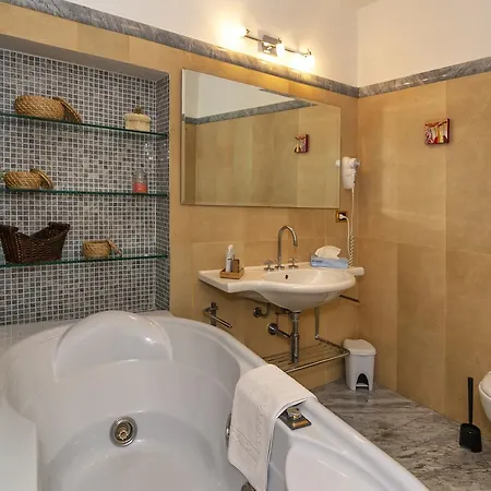 Lauri Loft Boutique Affittacamere Pisa